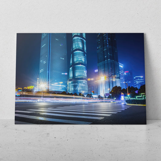 Edificios iluminados desde la calle (Horizontal) #PN03_048
