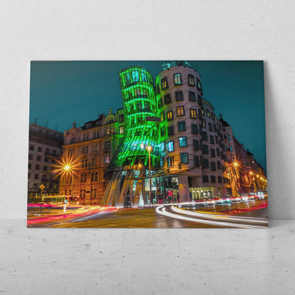 Casa Danzante en Praga, República Checa (Horizontal) #PN04_58