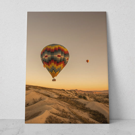 Paisaje desierto con globo aerostático (Vertical) #PN05_08