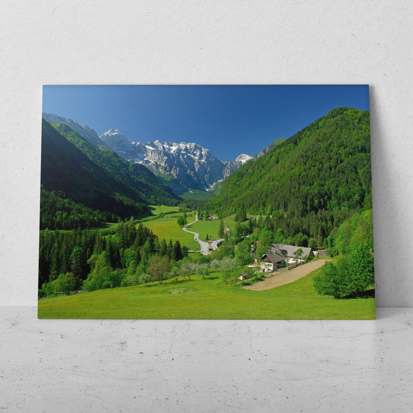 Paisaje suizo con los alpes de fondo (Horizontal) #PN09_10